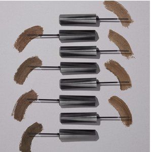 Huda Beauty #BOMBBROWS Full ‘n Fluffy Fiber Gel in Caramel Blonde